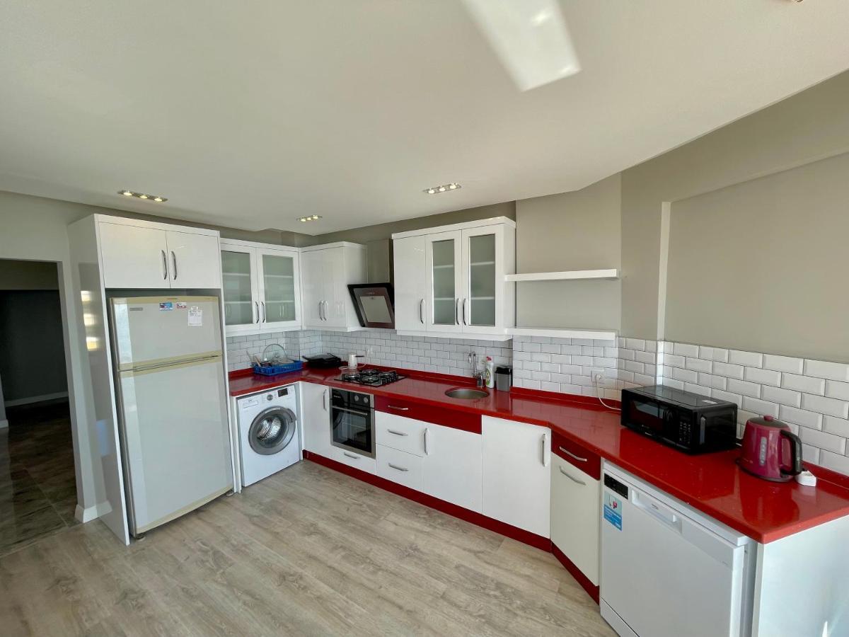 Sa Apartments! Beachfront Apartment With Sea View & Pool ألانيا المظهر الخارجي الصورة