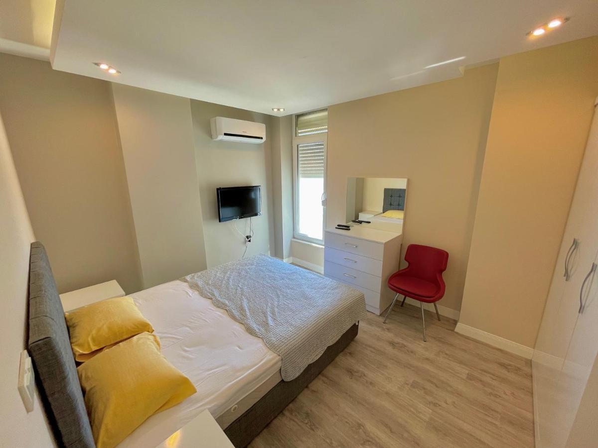Sa Apartments! Beachfront Apartment With Sea View & Pool ألانيا المظهر الخارجي الصورة