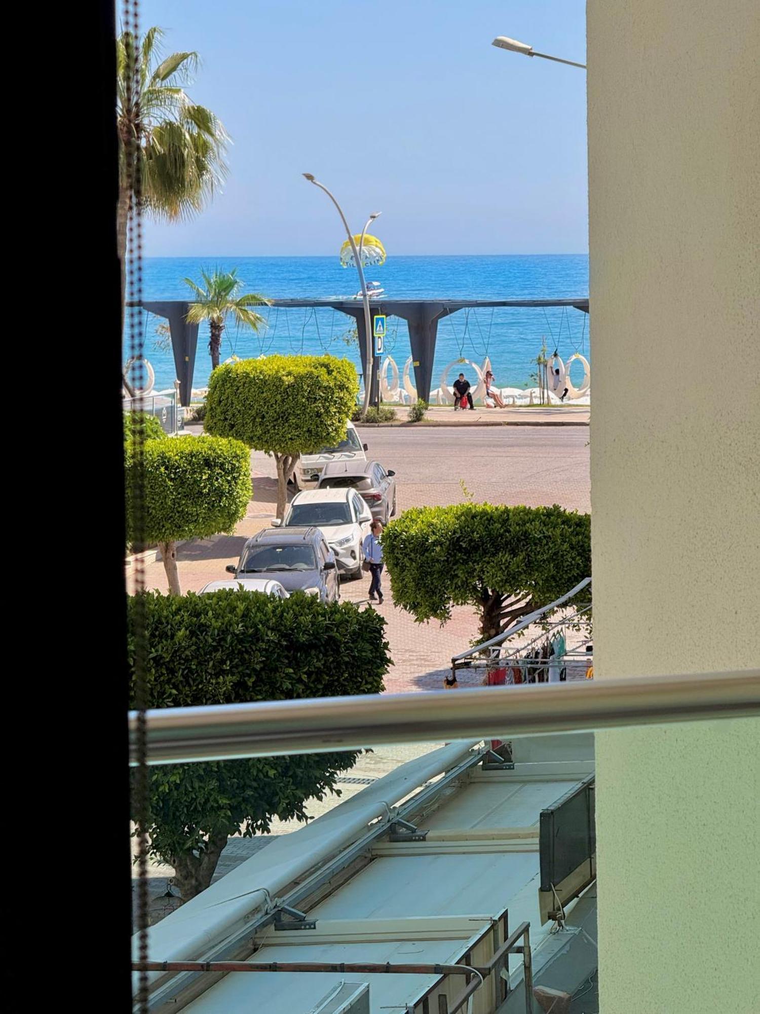 Sa Apartments! Beachfront Apartment With Sea View & Pool ألانيا المظهر الخارجي الصورة
