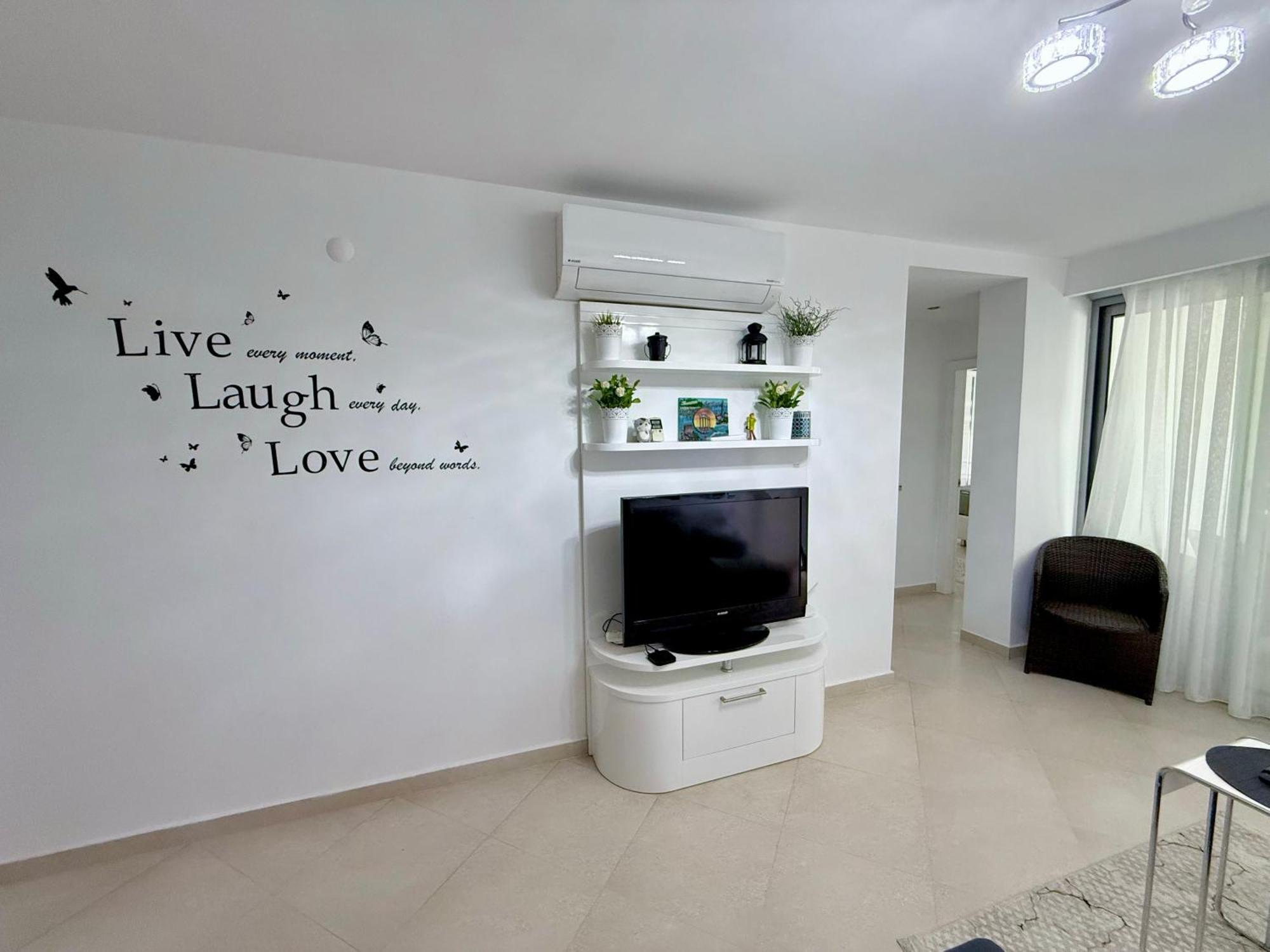 Sa Apartments! Beachfront Apartment With Sea View & Pool ألانيا المظهر الخارجي الصورة